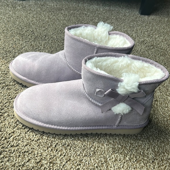 Light Purple Koolaburra by Ugg boots 💜 - Picture 1 of 4